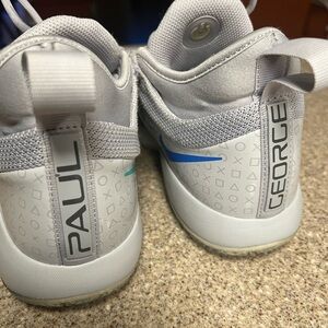 Men’s Nike Paul George Basketball Sneakers
